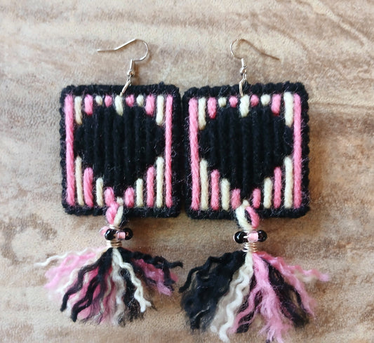 Yarn Earrings-Black Heart 🖤 with Tassles