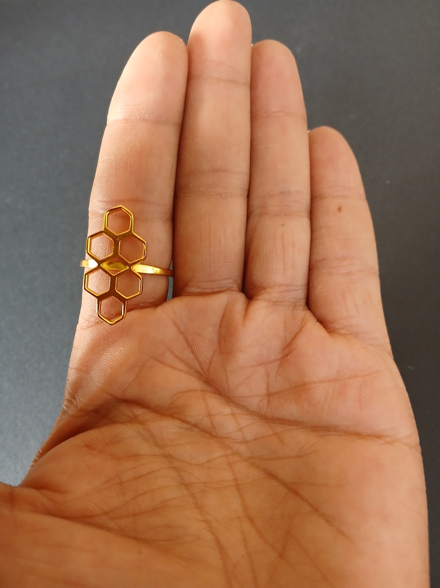 Honeycomb ring🐝