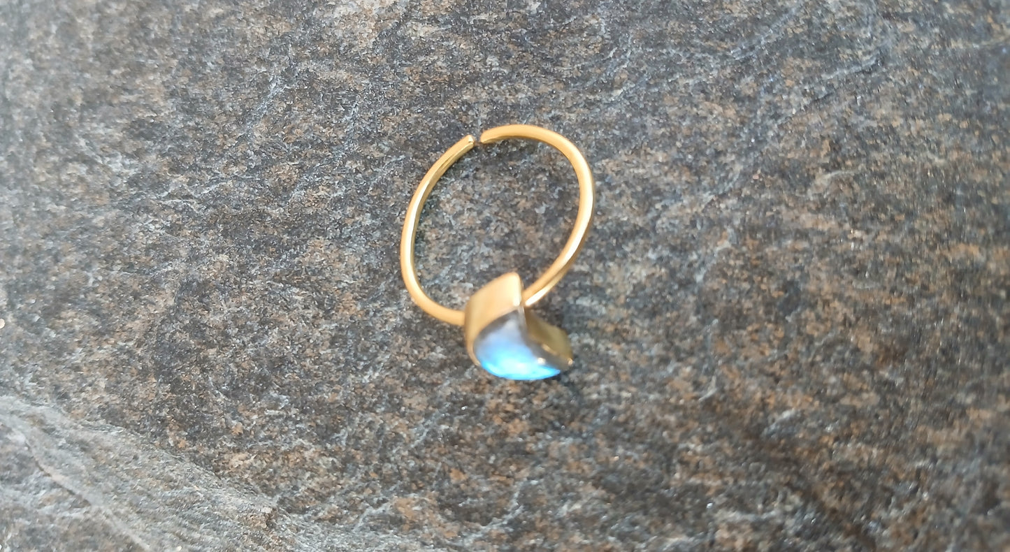 Labradorite Moon Ring