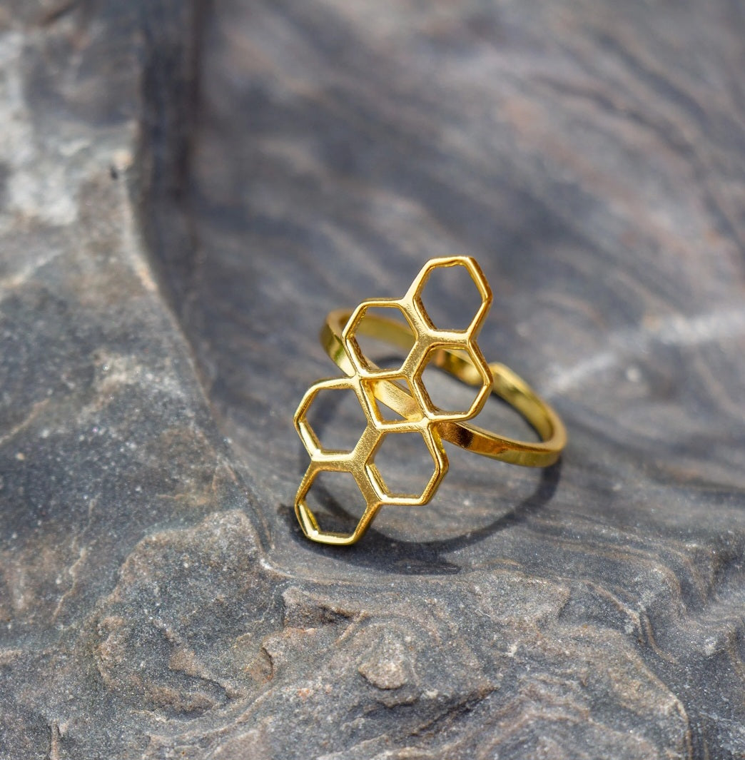 Honeycomb ring🐝